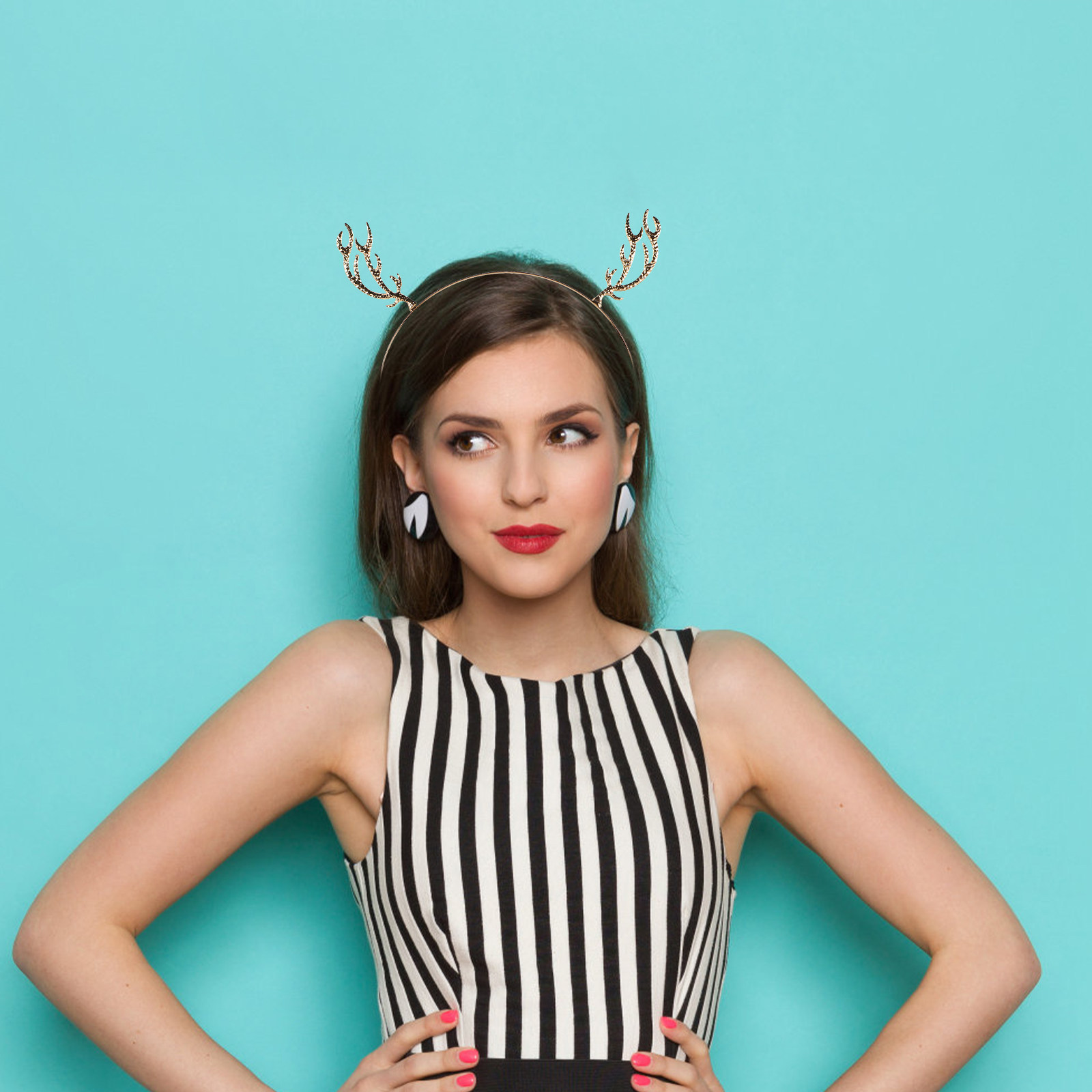 طوق شعر معدني مرصع بأحجار الرا - مراجعة Reindeer Antlers Headband وسعره