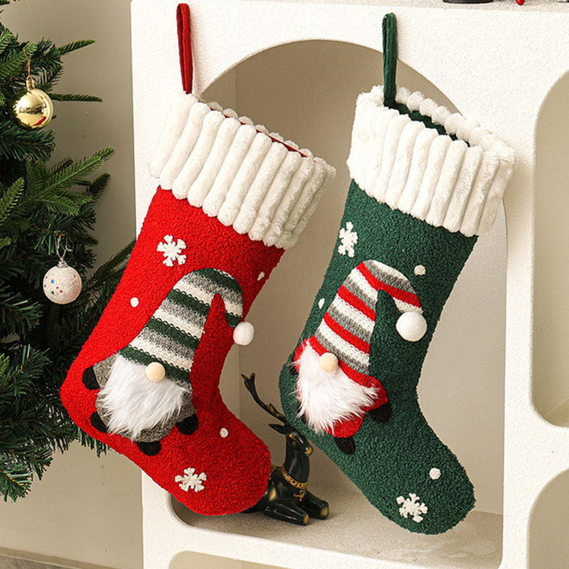 جورب عيد الميلاد الجديد المصنو - مراجعة Christmas Stocking Hanging وسعره